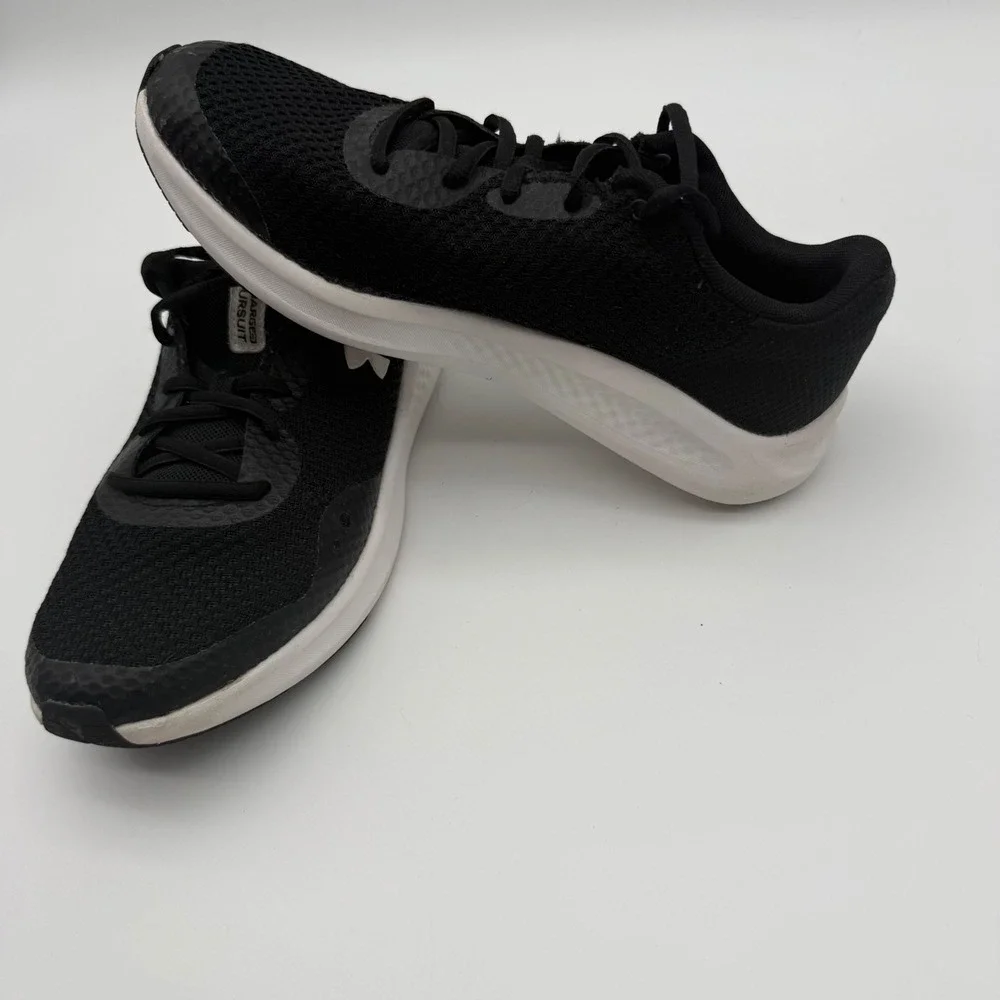 Under Armour Charged Pursuit 3 Running Shoes Black White Size 7Y 3024987-001
